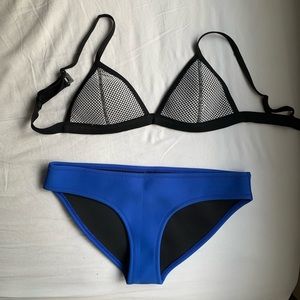 Triangl Swimsuit Size S